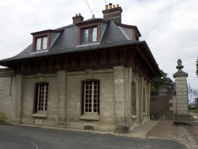 Maison du gardien du château.