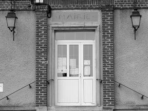 La mairie.
