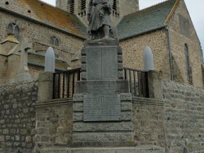 Le monument aux mort.