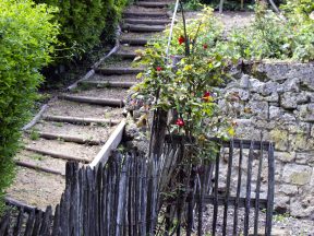 Le jardin de Coucy Château.