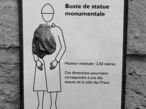 Panneau d'information.