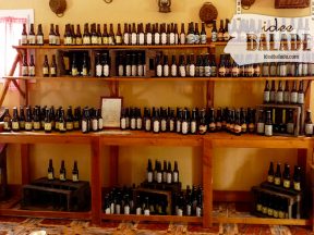 Autres bouteilles d'alcool.